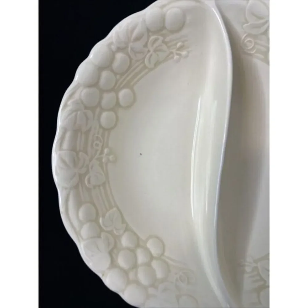Metlox Poppytrail USA ANTIQUE GRAPE Round Divided Vegetable Bowl‎